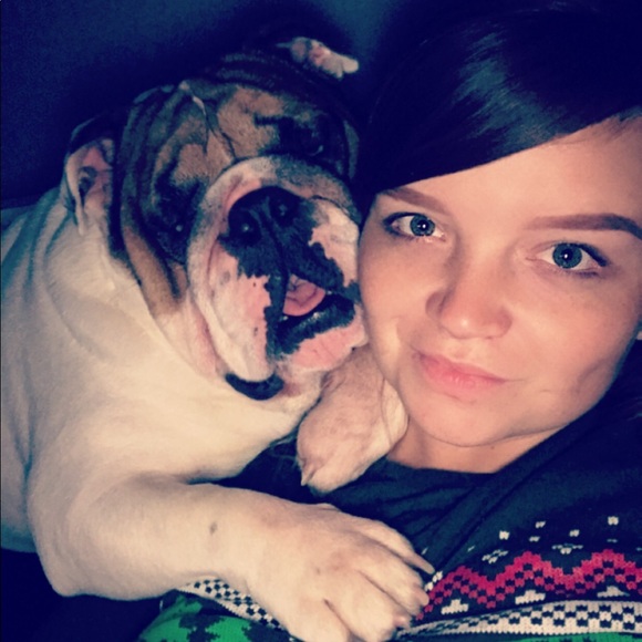 ✨Meet your Posher, Amber✨ - Picture 4 of 6